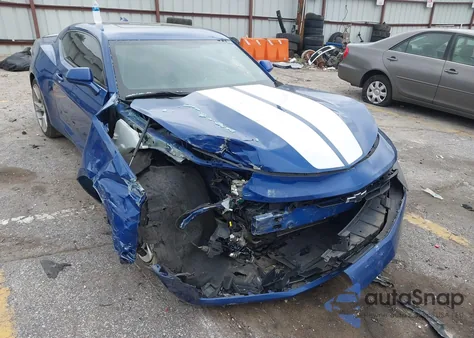 2019 Chevrolet Camaro 1Lt z USA, uszkodzony, nr VIN 1G1FB1RX7K0116642